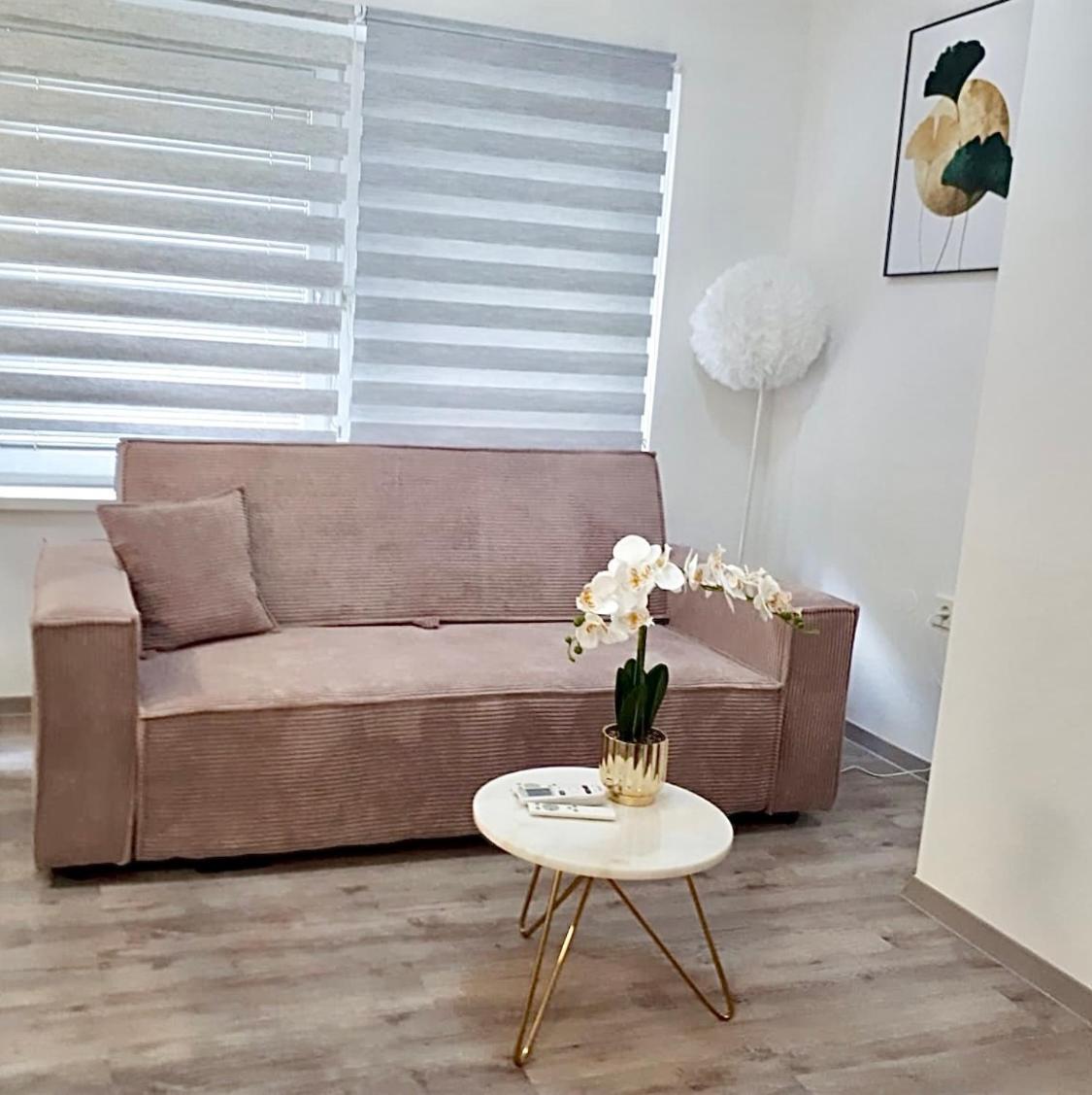 Ljubljana Central Lux Apartment With Free Parking Exterior photo
